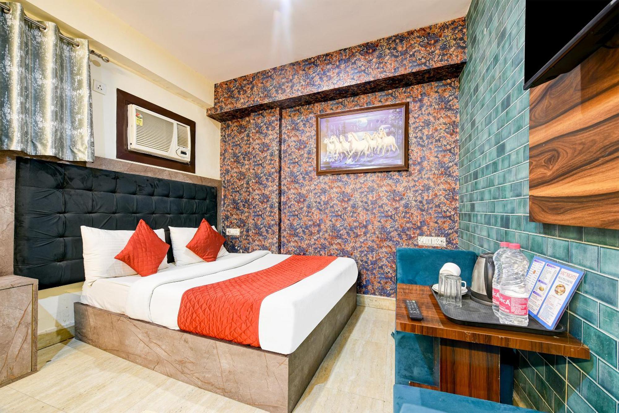 Hotel Square Plaza At Airport Nueva Delhi Exterior foto