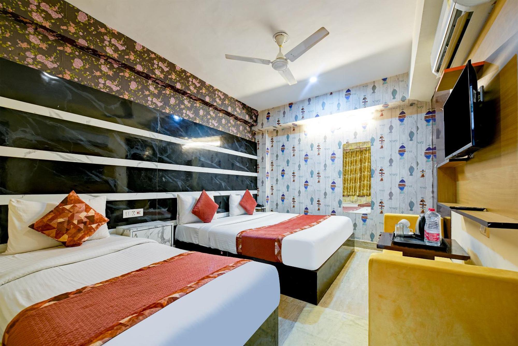 Hotel Square Plaza At Airport Nueva Delhi Exterior foto